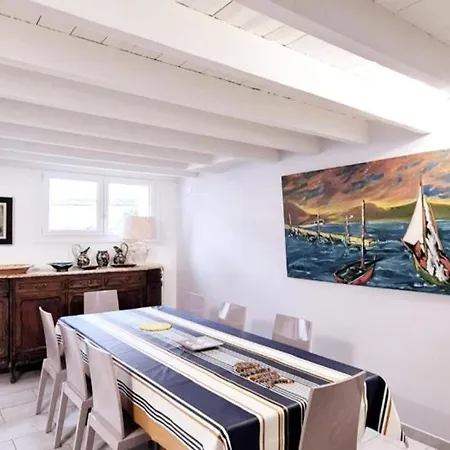 Grande Maison Au Coeur De La - 10 Pers. - Fr-1-879-11 Casa de Férias *